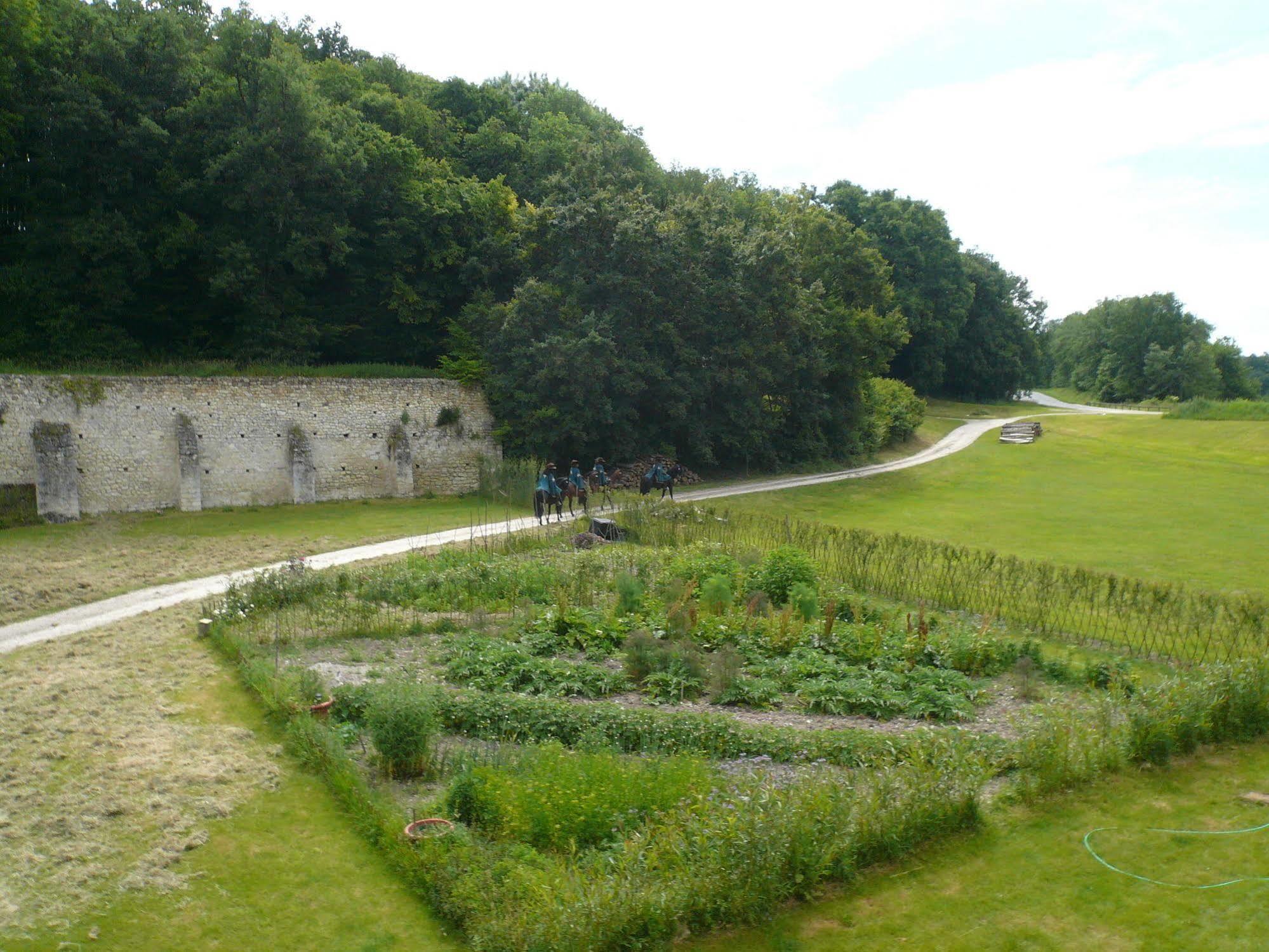 Chateau-Monastere De La Corroirie Montrésor 외부 사진